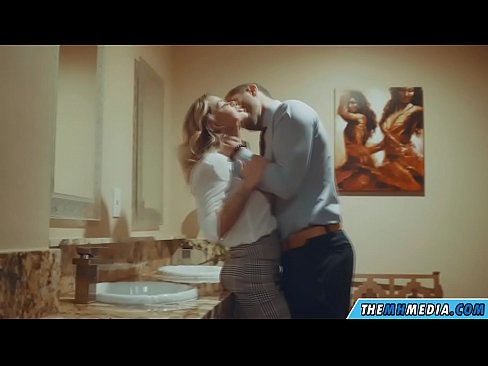 ❤️ Xa i-blonde ene-busty ikuhenda kwindlu yangasese yoluntu Isondo esikhulu kwi-xh.pornsos-com.ru ﹏